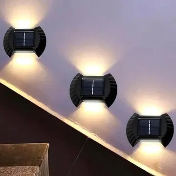 عرض 3 قطع كشاف حائط بالطاقة الشمسية